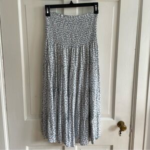 Abercrombie midi skirt with elastic waist and thigh-high slit, size XS Petite